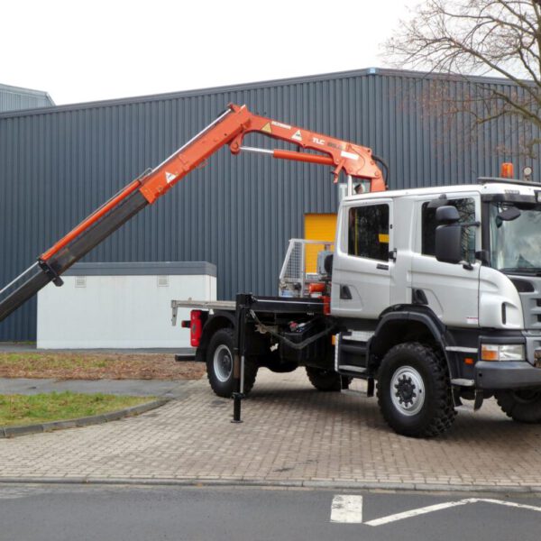 Scania 4x4 DoKa Pritsche 135 002 Scania 4x4 DoKa Pritsche 135 002